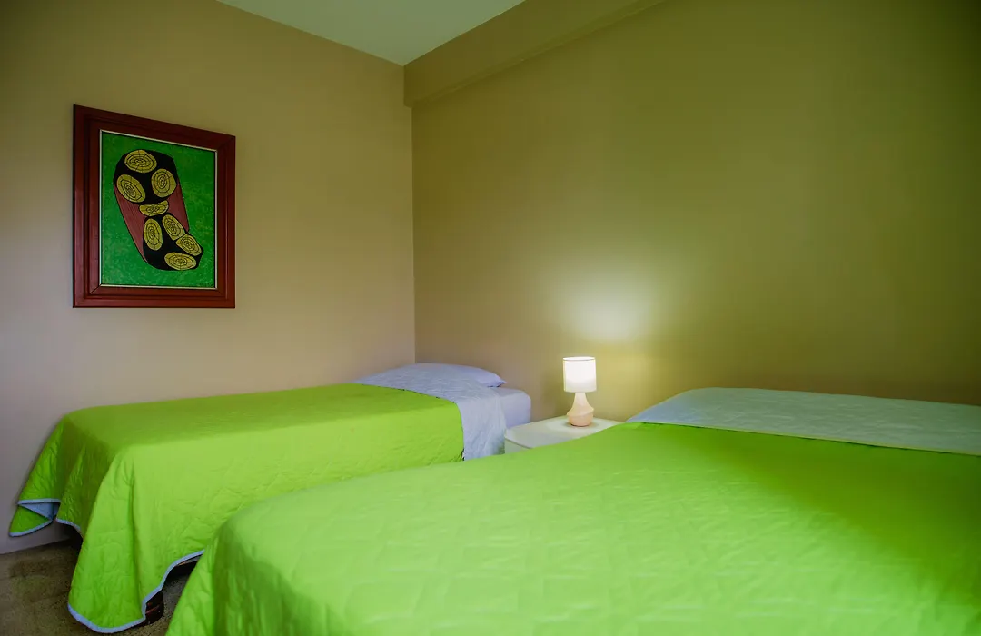 North Star Hostal Guayaquil-1