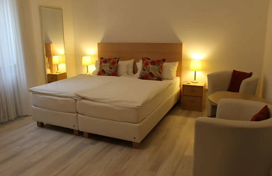 Hotel Rebstock-1