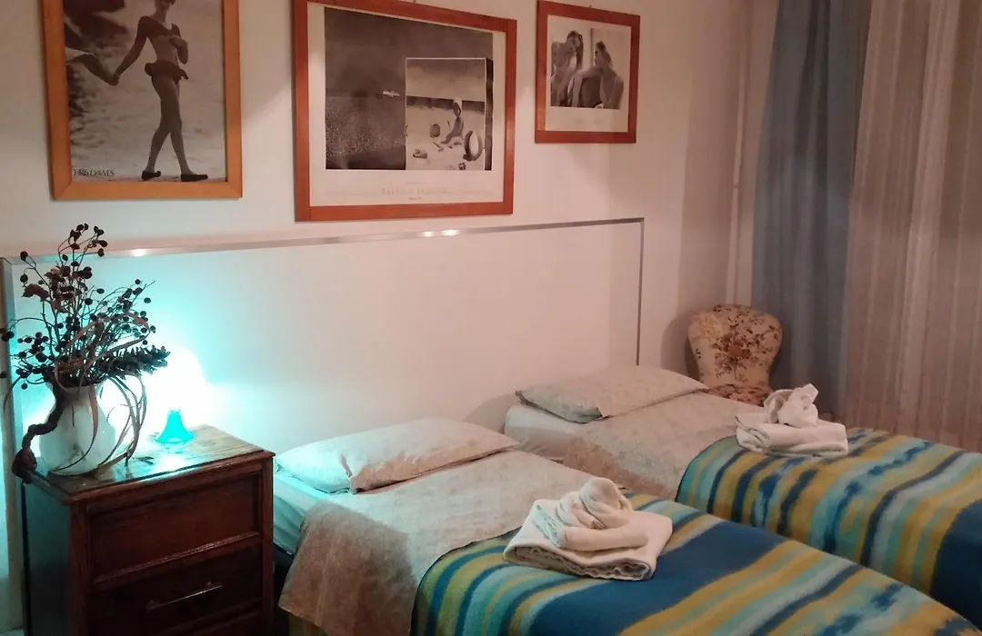 Venice Treviso Airport Bed-1