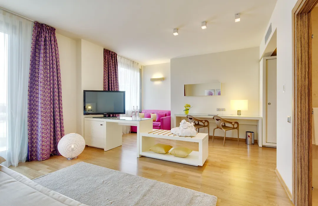 Best Western Plus Leone Di Messapia Hotel & Conference-1