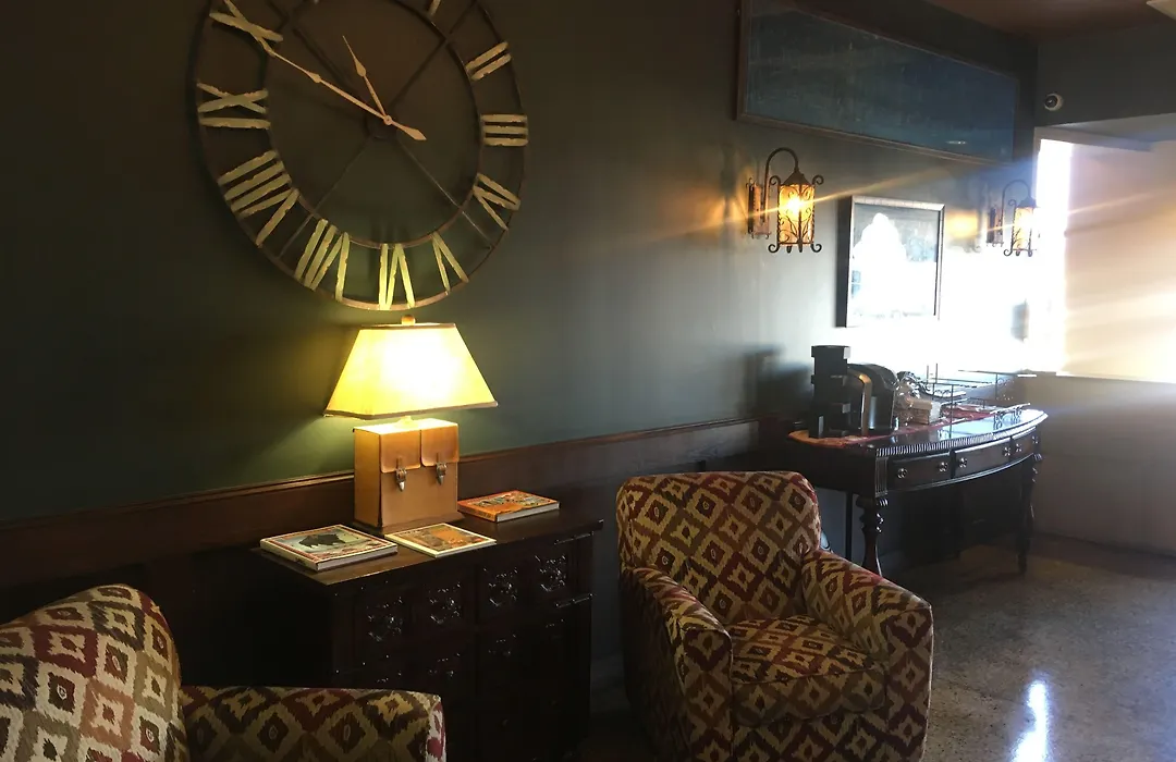 The Campbell Hotel-1