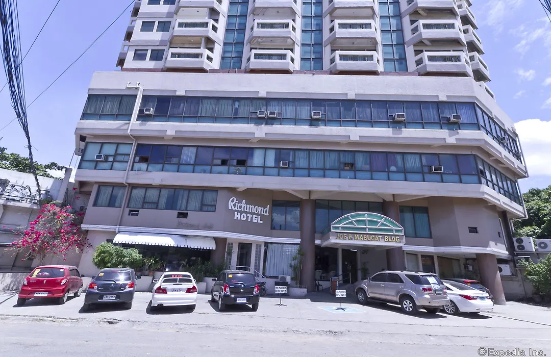 Richmond Plaza Hotel-1