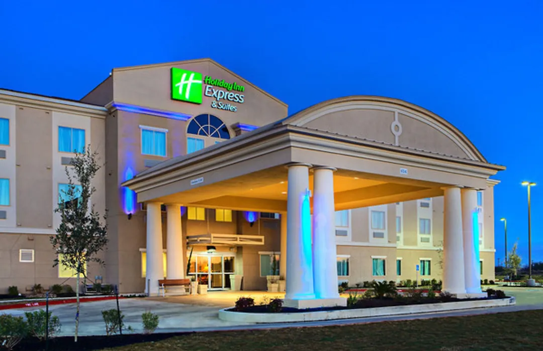 Holiday Inn Express & Suites Cotulla By Ihg-1