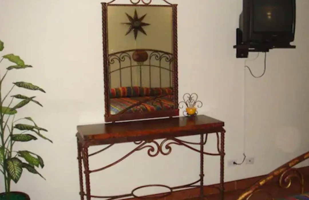 Pueblito Inn-1