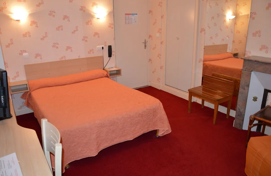Hotel Au Chapon Fin-1