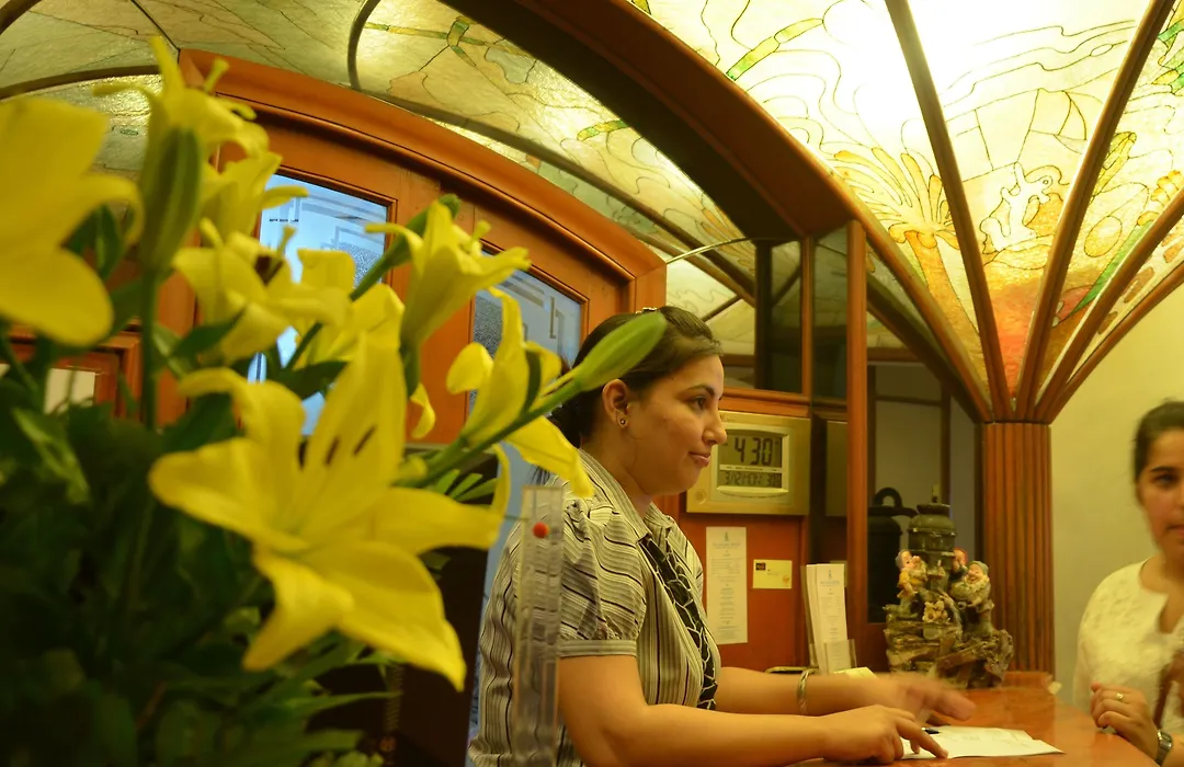 Sea Palace Hotel - Near Gateway Of India-1