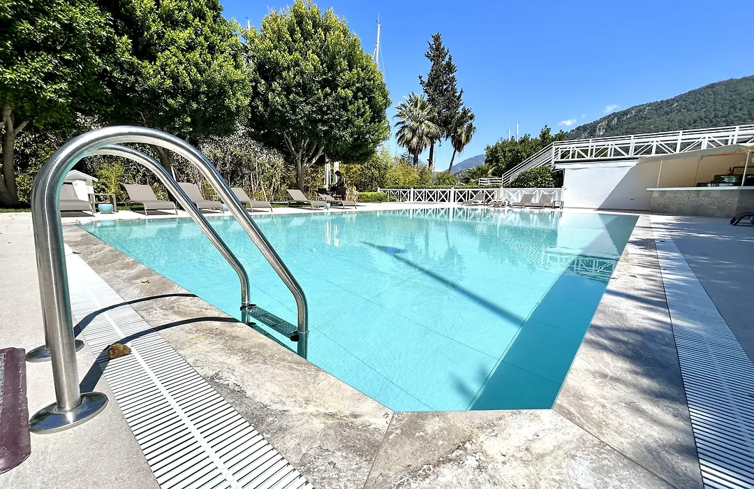 Marina Boutique Hotel-1