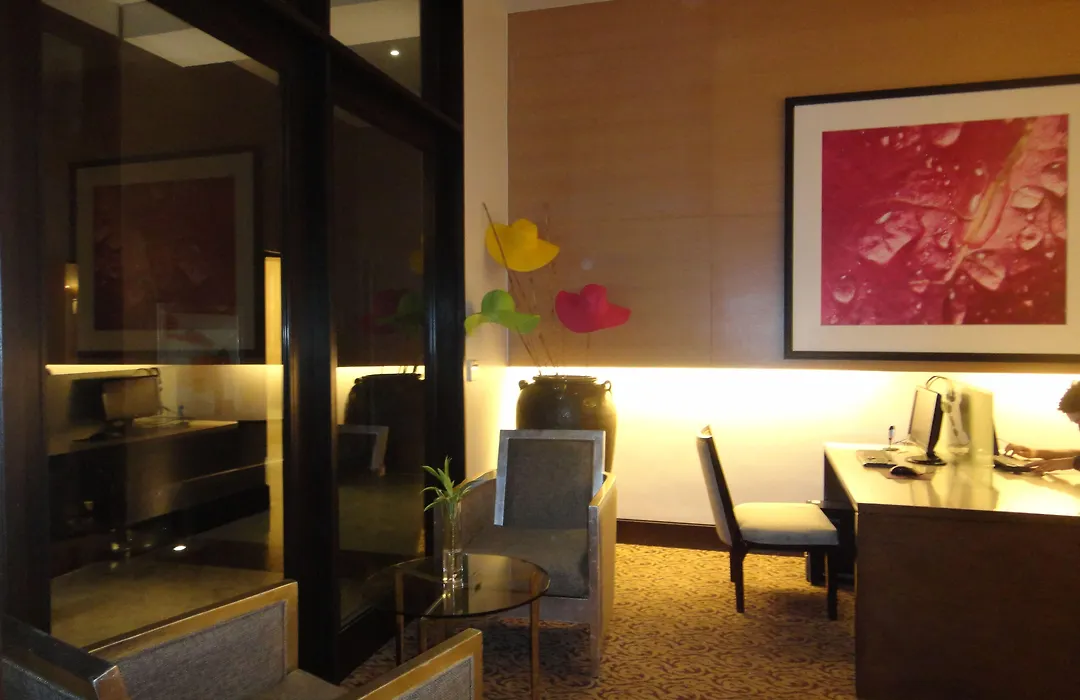 Quest Hotel & Conference Center Cebu-1
