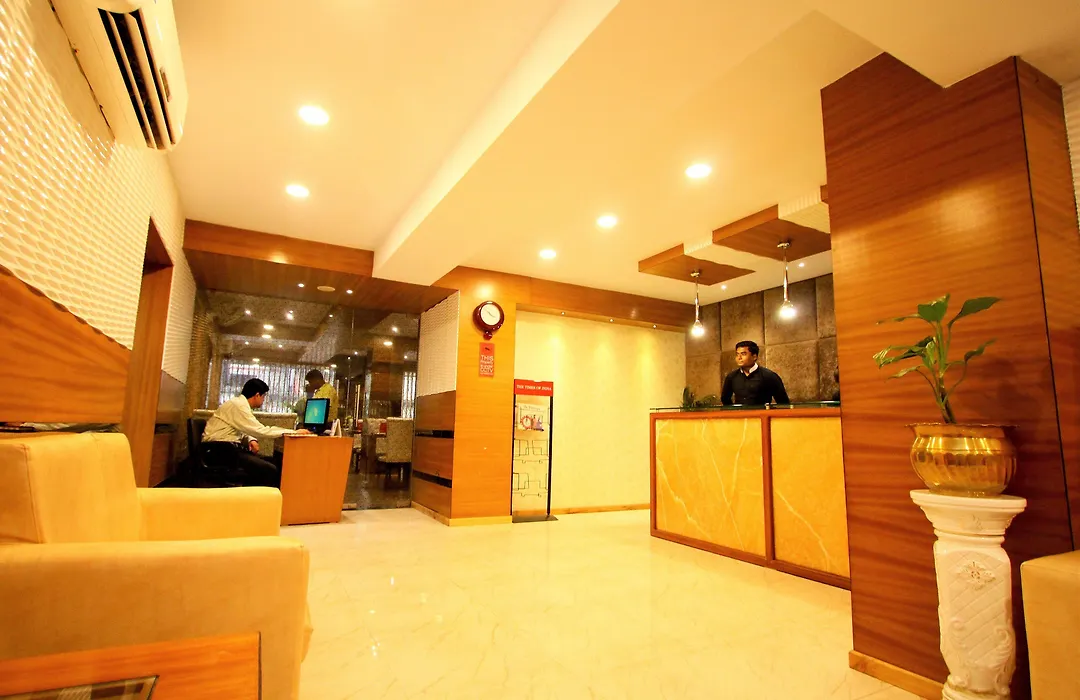 Hotel Crestwood-1