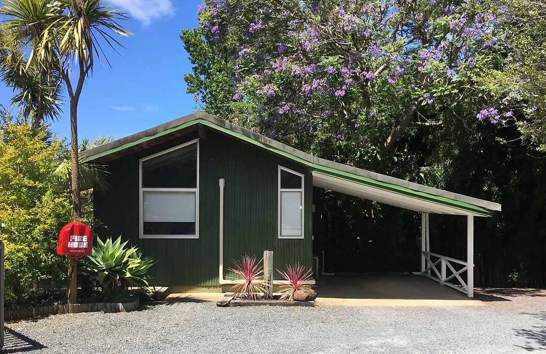 Colonial House Motel-1
