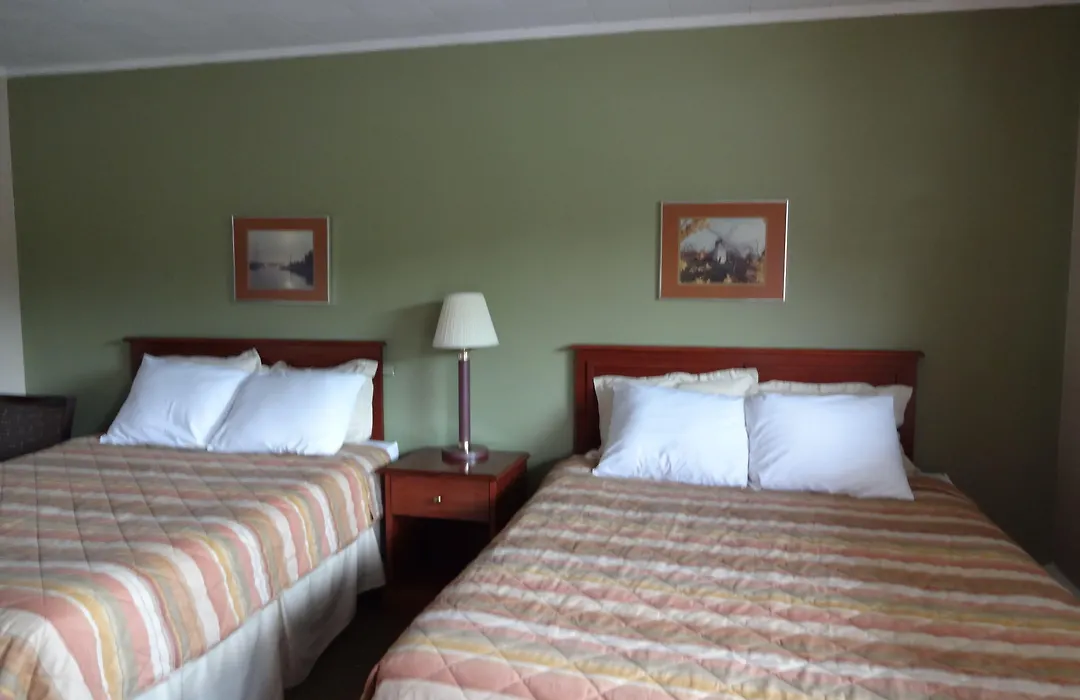 Gorham Motor Inn-1