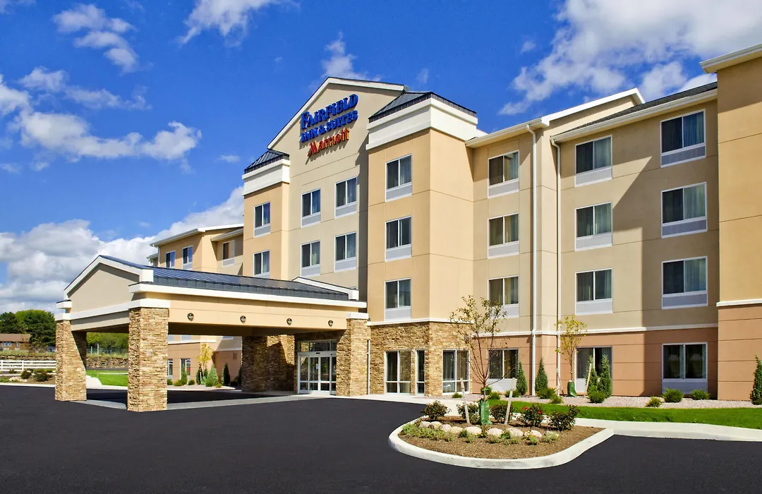Fairfield Inn & Suites By Marriott Watertown Thousand Islands-1