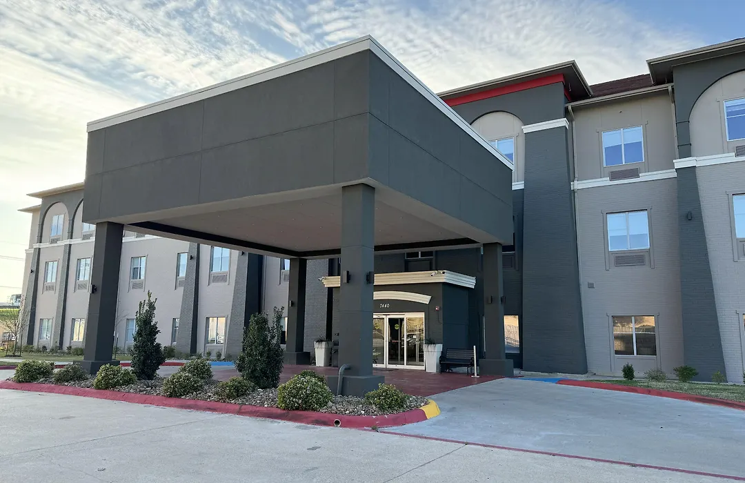 Hawthorn Extended Stay By Wyndham Port Arthur-1