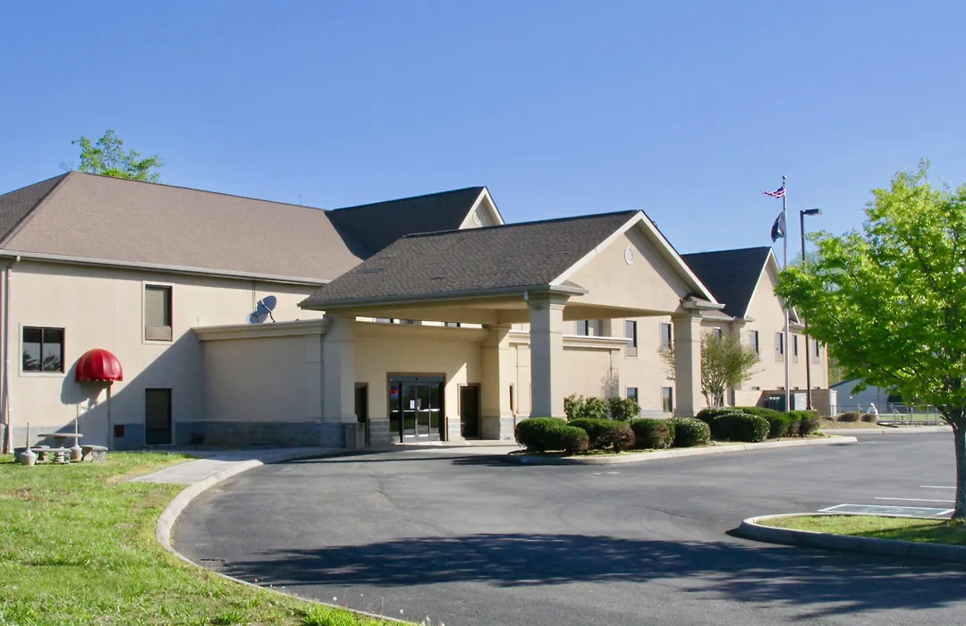 Grand Vista Hotel & Suites-1