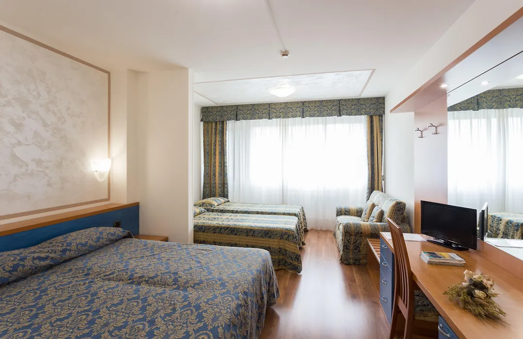 Hotel Airmotel-1