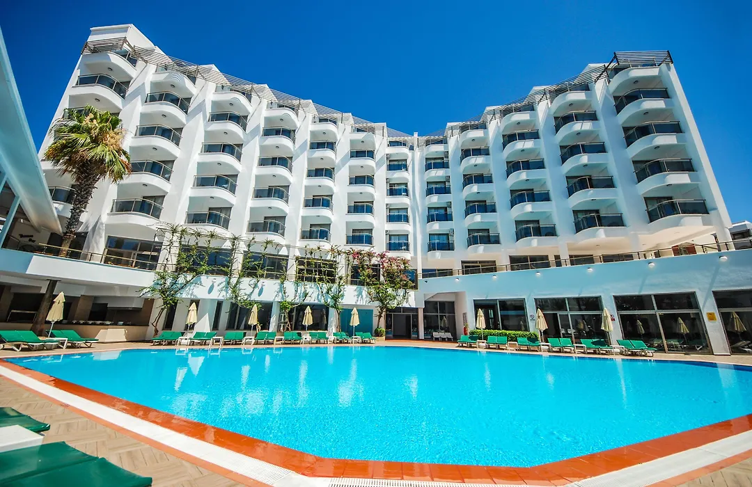 Lalila Blue Suites-1