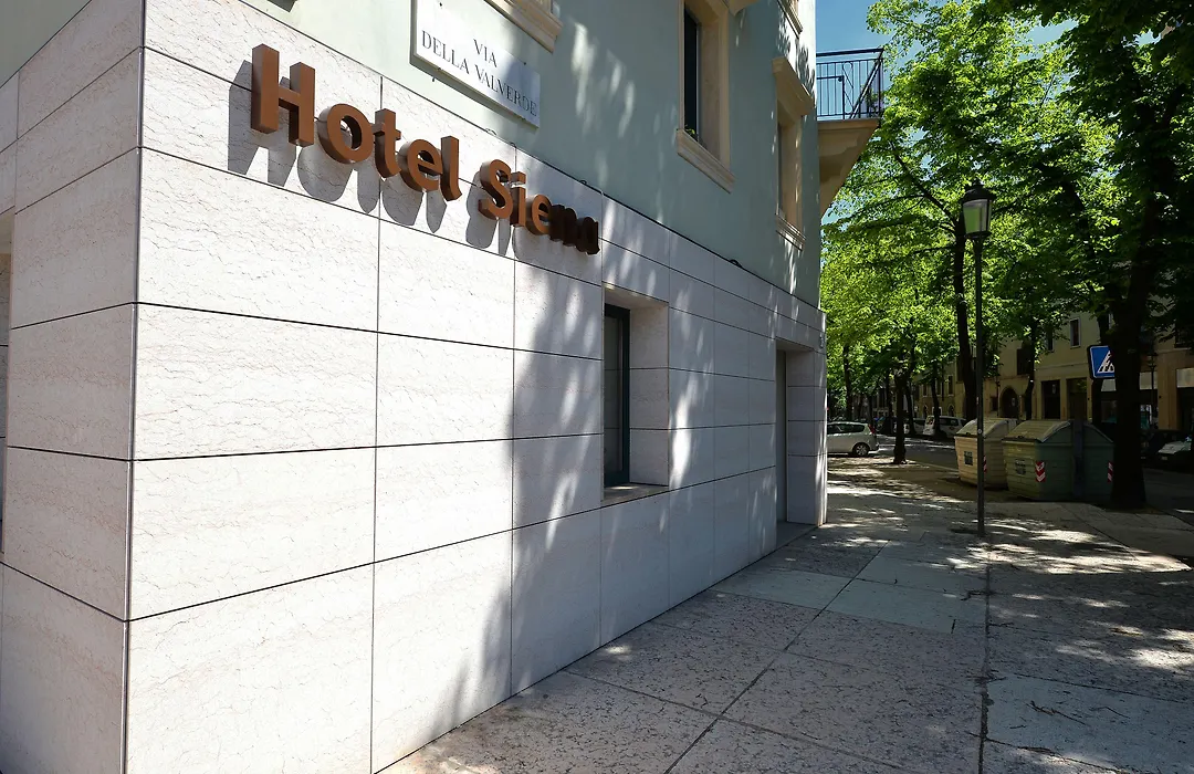 Hotel Siena-1