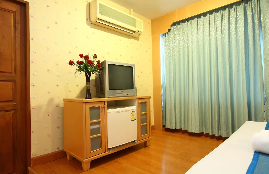 Silom Avenue Inn-1