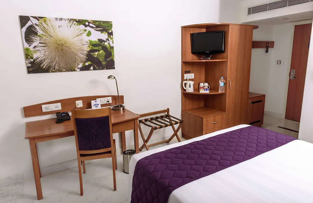 Caspia Hotel New Delhi-1