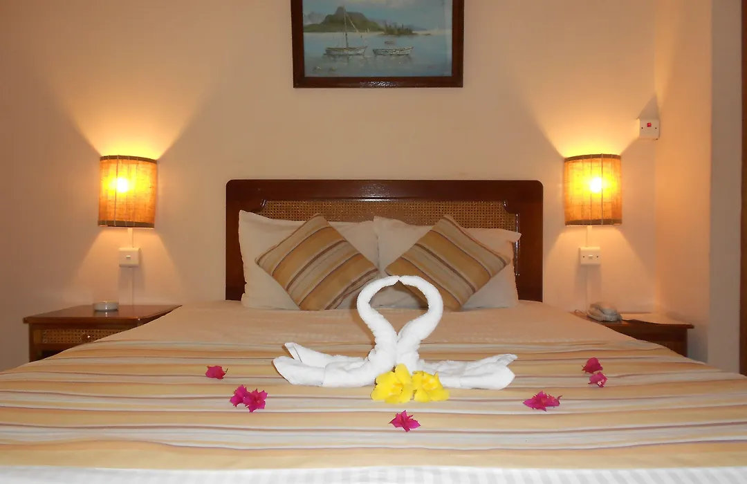 Le Grand Bleu Hotel-1