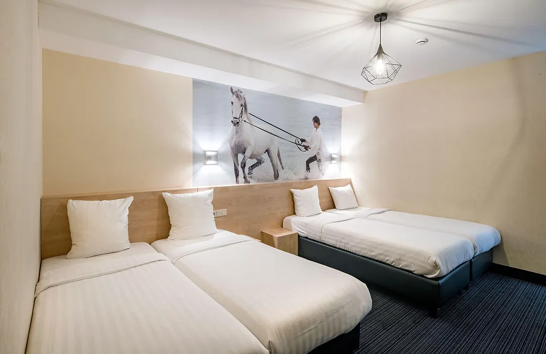 Hotel Iron Horse Amsterdam-1