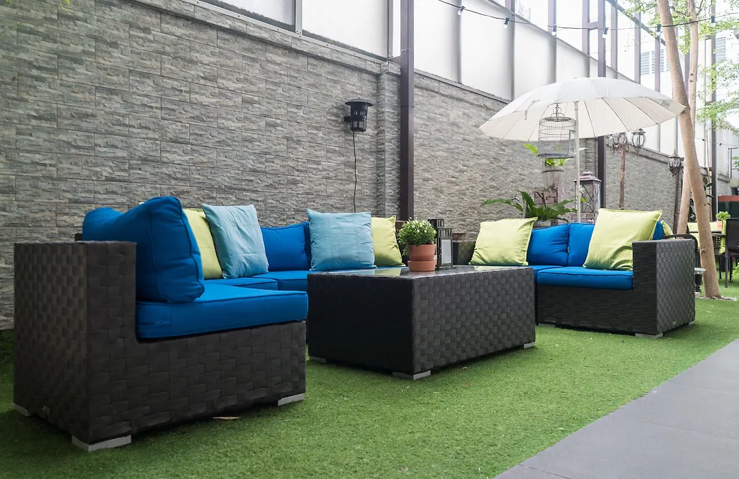 V Garden Hotel-1