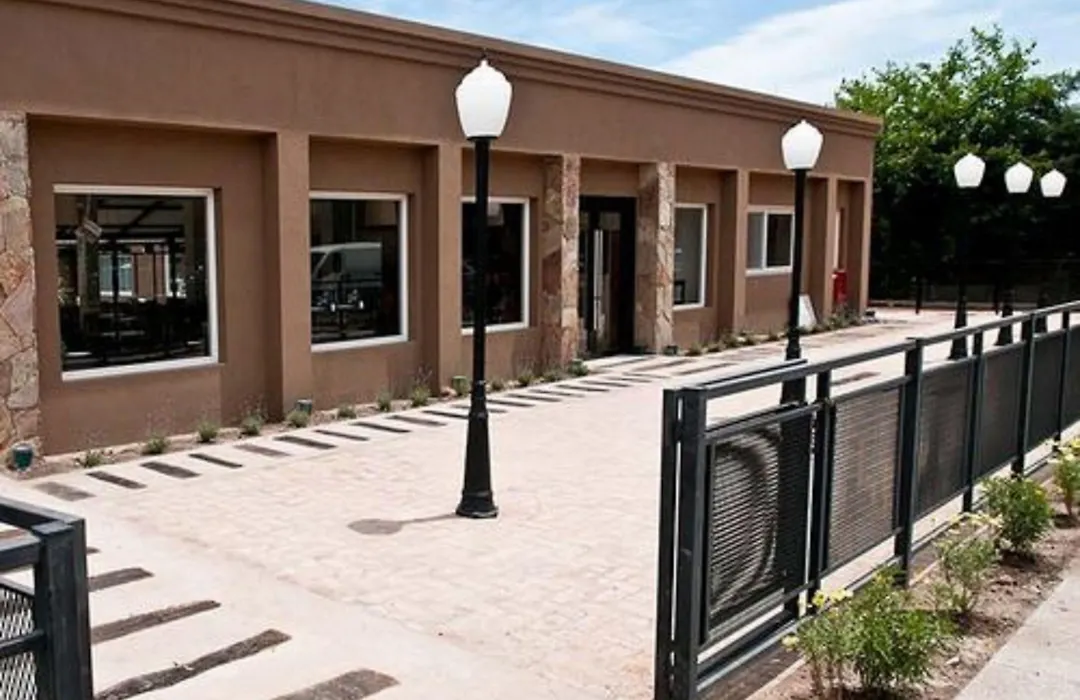 Pro Hotel-1