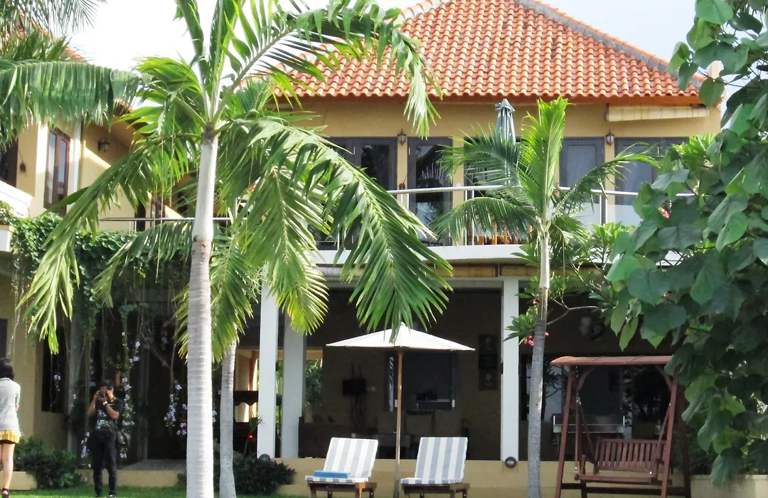 Dolphin Beach Bali-1
