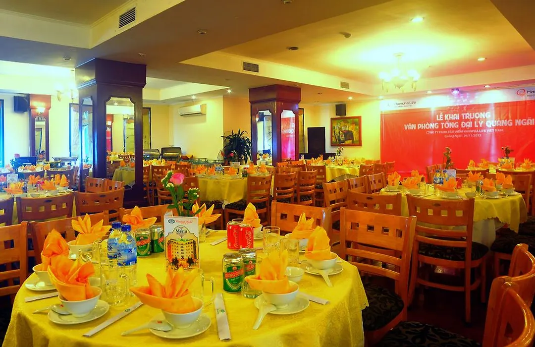 Central Hotel-1