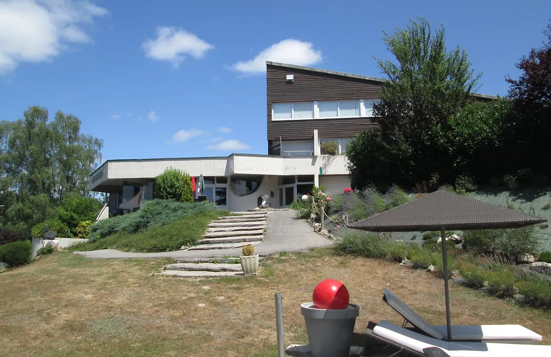 Logis Hotel Les Gravades Ussel-1