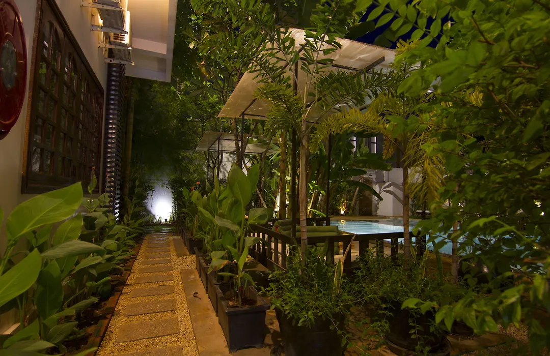 Apsara Centrepole Hotel-1