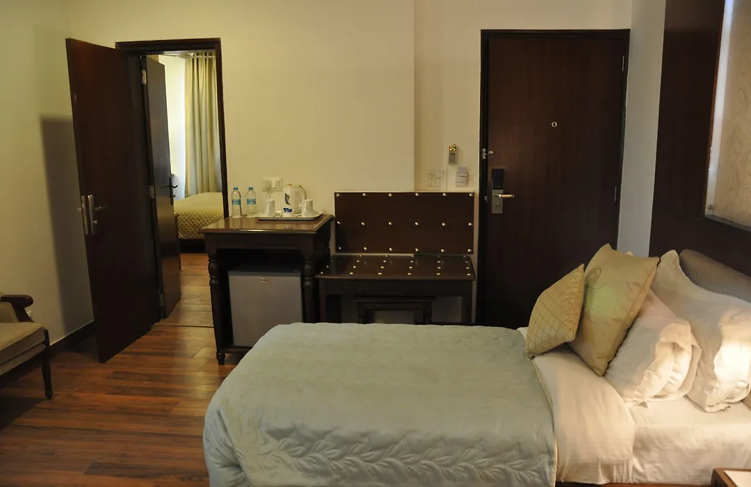 Amara Hotel Greater Kailesh-1