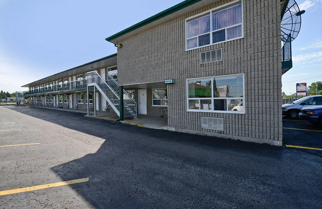 Angus Inn Motel-1