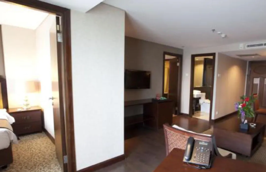 El Hotel Royale Bandung-1