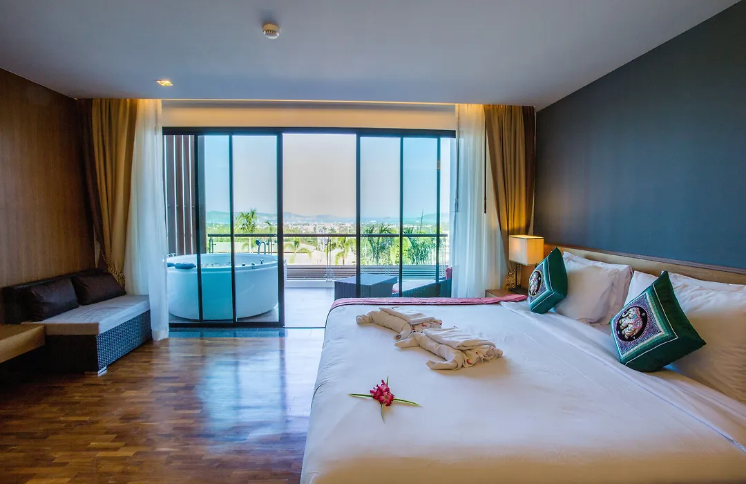 Chalong Chalet Resort-1