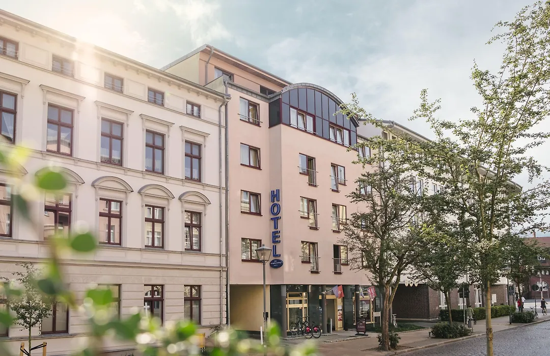 Hotel am Jungfernstieg-1