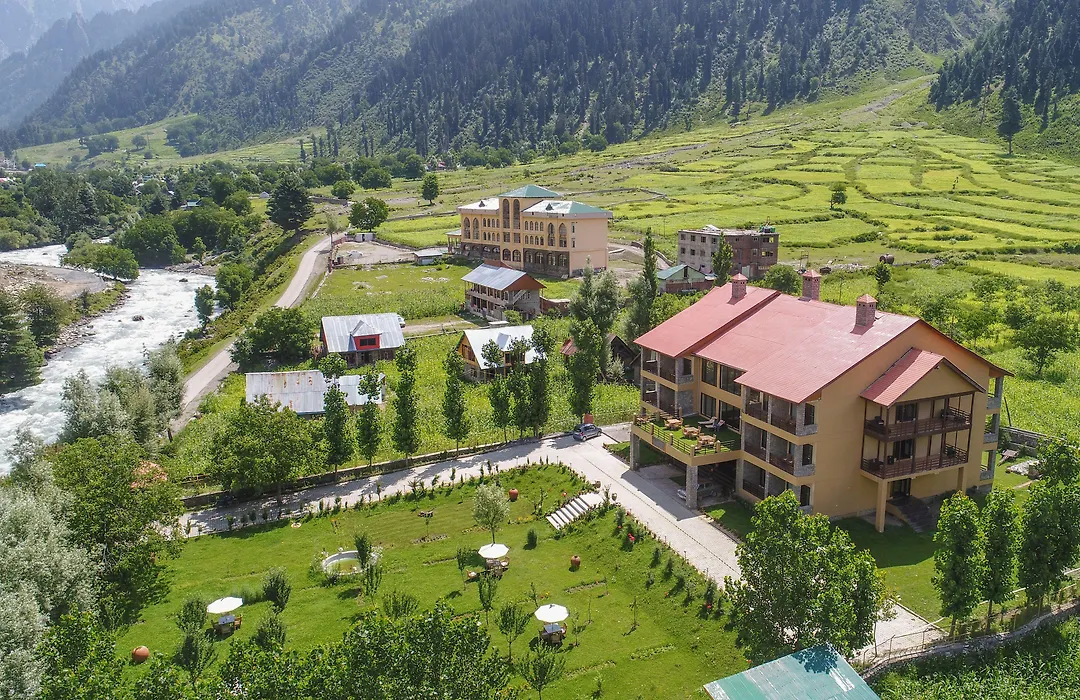 Hotel Rah Villas-1