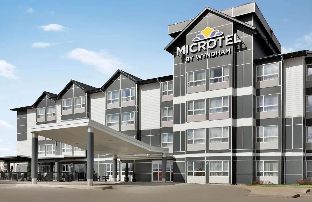 Microtel Inn & Suites By Wyndham Estevan-1