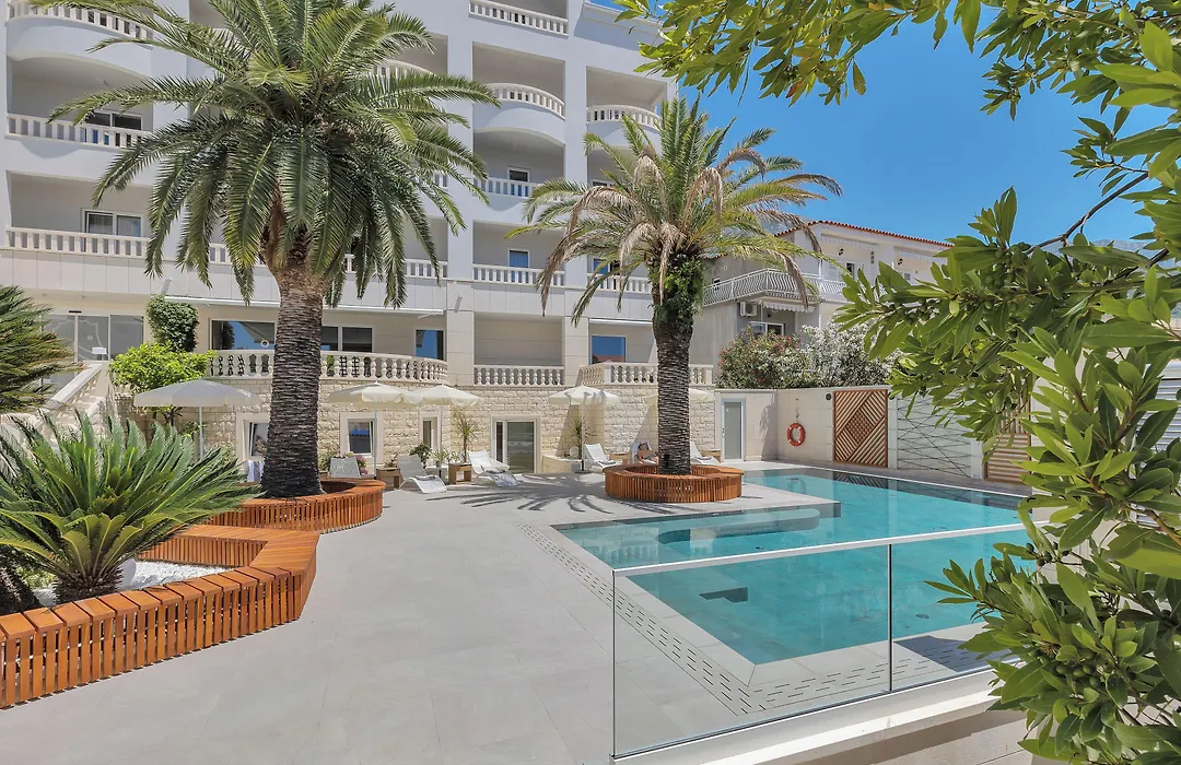 Hotel Laurentum-1