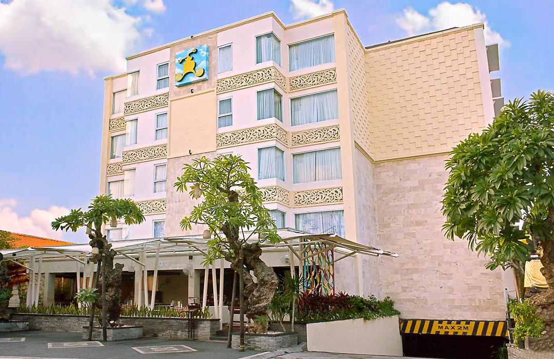Royal Regantris Kuta-1