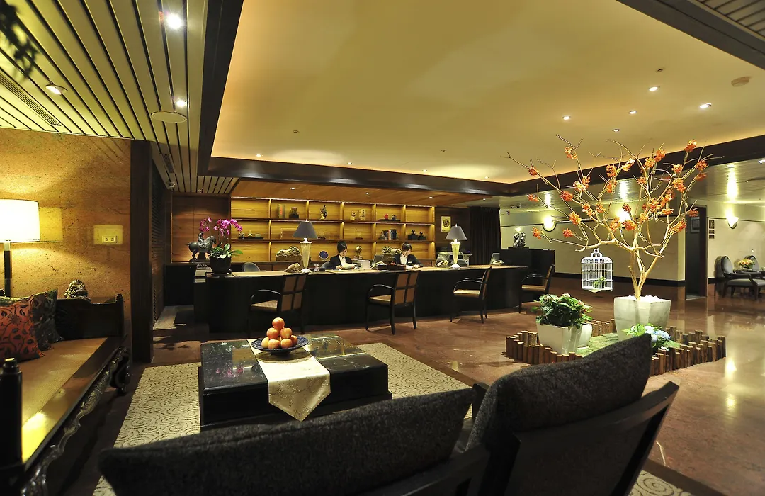 Pacific Business Hotel-1