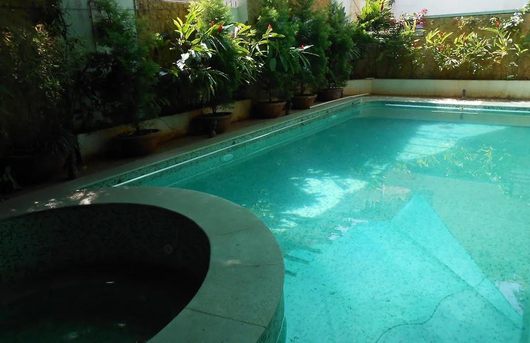 Brunton Heights Executive Suites-1