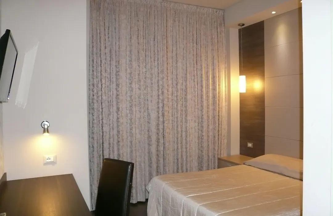 Hotel Europa Parking-1