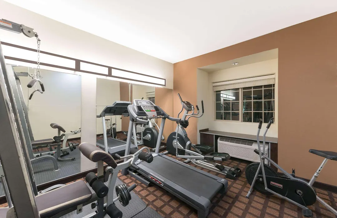 Microtel Inn And Suites Eagle Pass-1
