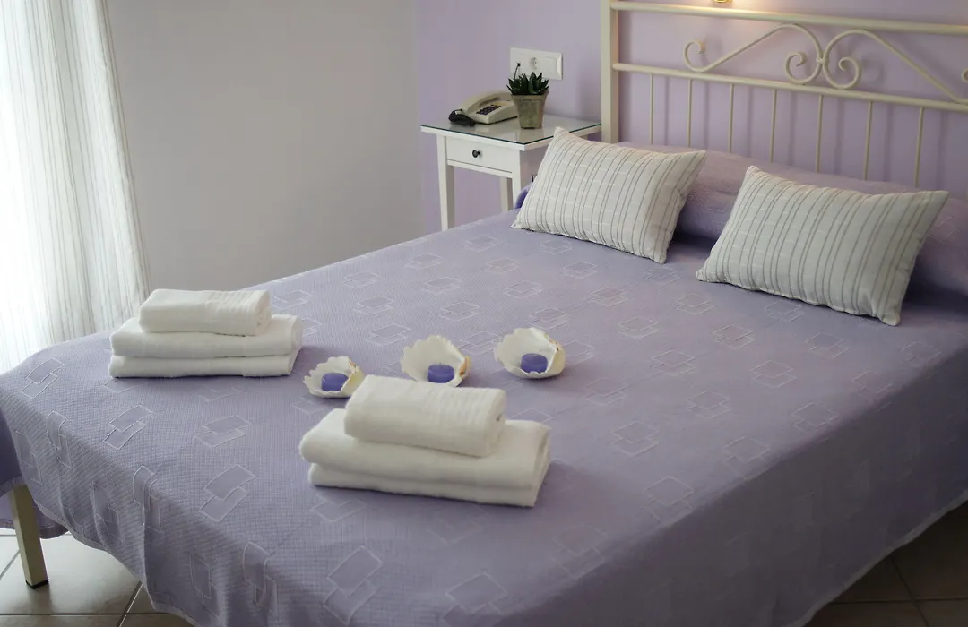 Hotel Cyclades-1