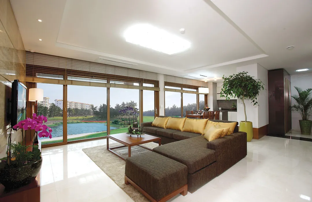 Raon Hotel & Resort Jeju-1