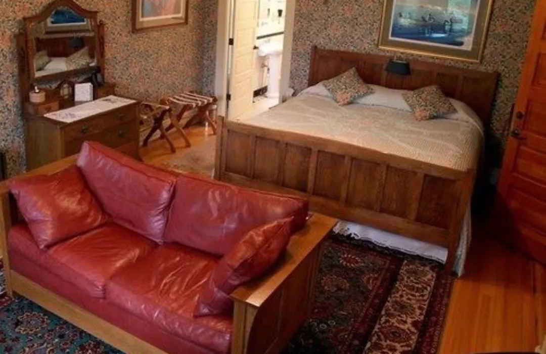 Alaska'S Capital Inn Bed And Breakfast (Adults Only)-1
