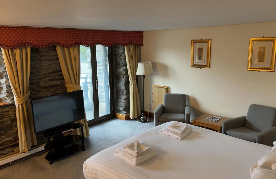 Whitewater Hotel & Spa-1
