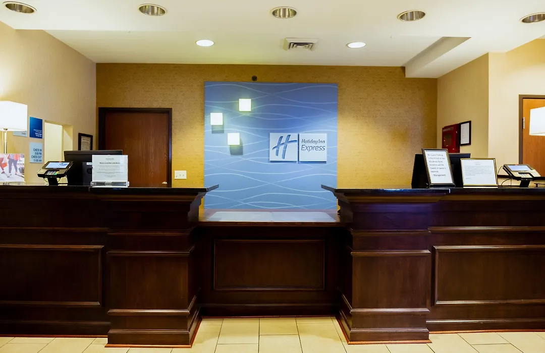 Holiday Inn Express & Suites Sidney By Ihg-1
