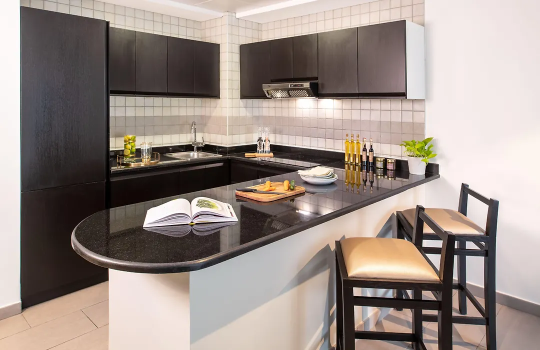 Citadines Metro Central Dubai-1